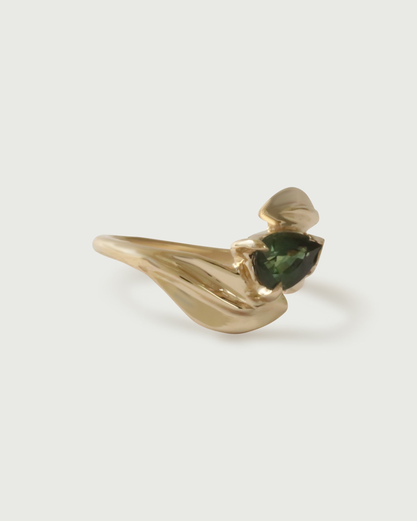 Alternative side view of Curved Willow Ring in 14k yellow gold Alternative side view of Curved Willow Ring in 14k yellow gold