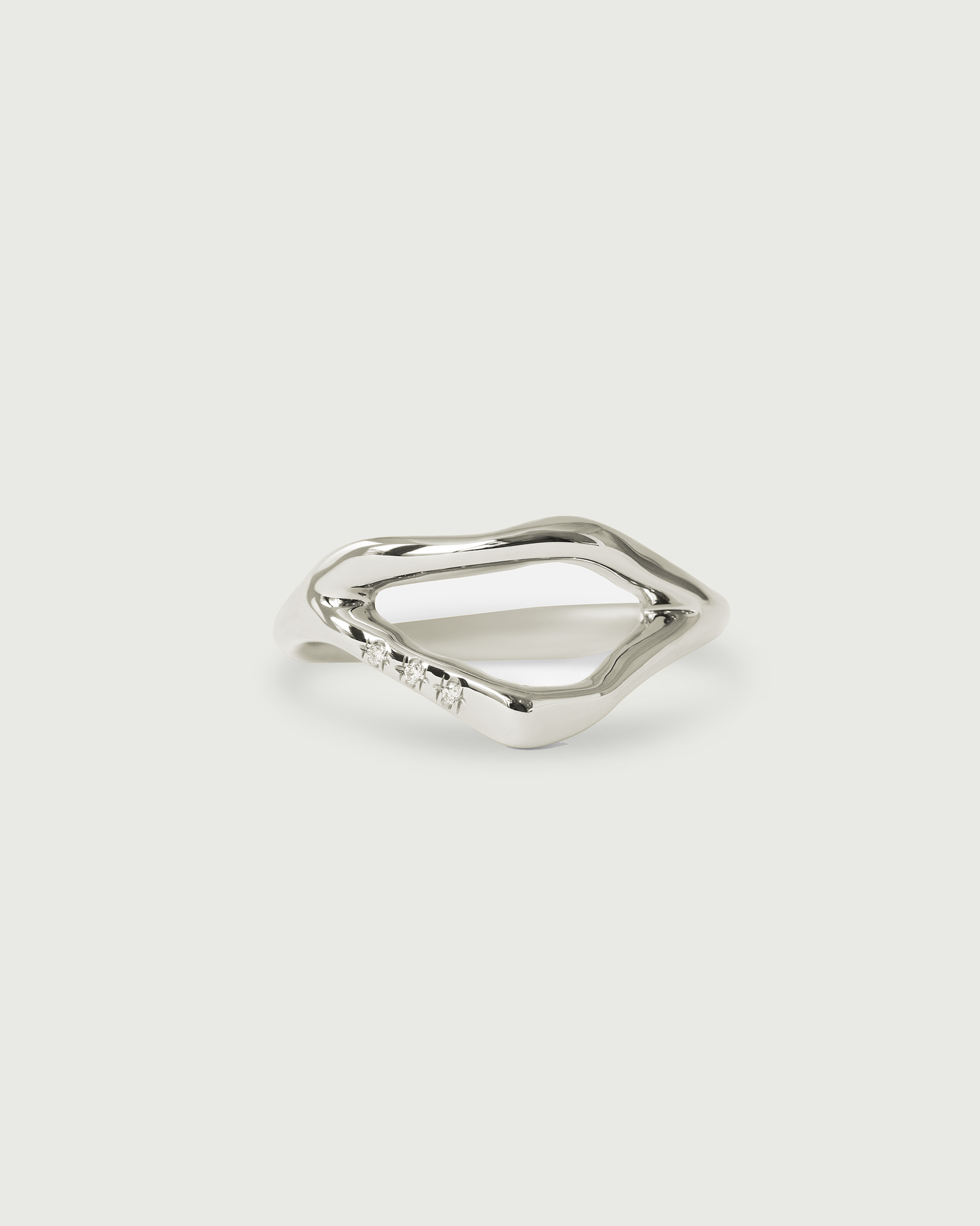 Front view of Split Root Ring in 14k White Gold Front view of Split Root Ring in 14k White Gold