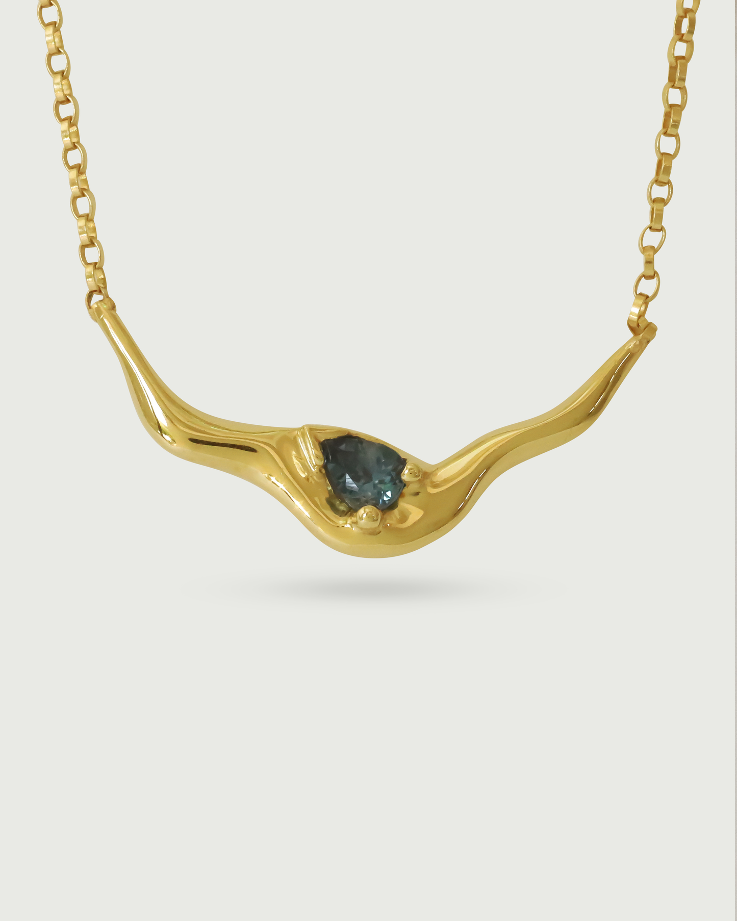 Close view of Pear Dip Necklace in 18k Yellow Gold Close view of Pear Dip Necklace in 18k Yellow Gold