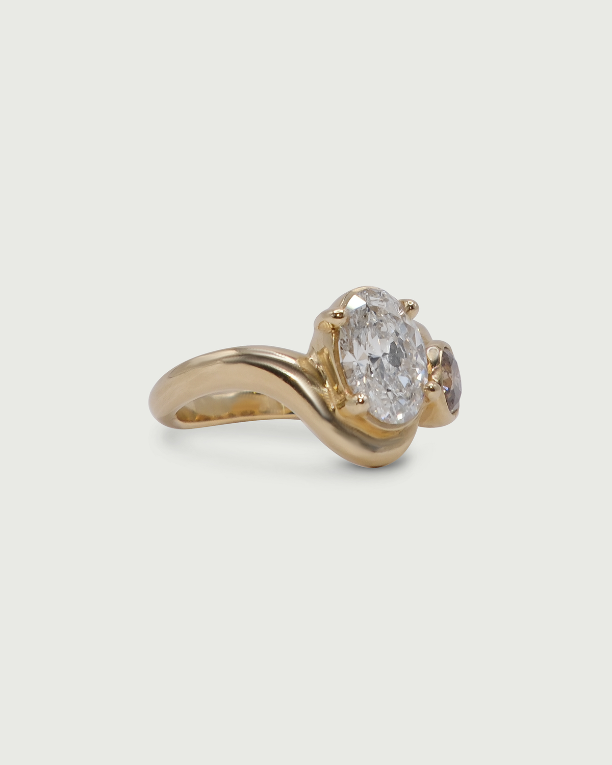 Side view of Dip Toi et Moi Ring by Kestrel Dillon Jewelry