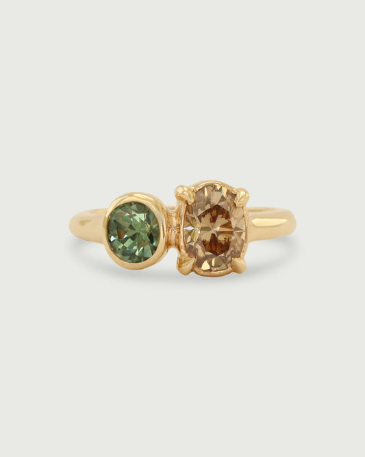 Front view of Champagne Toi Et Moi Ring in 18k yellow gold by Kestrel Dillon