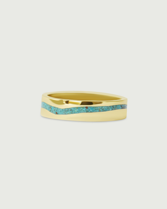 Front view of River Inlay Band in 18k Yellow Gold