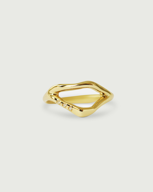 Front view of Split Root Ring in 18k Yellow Gold